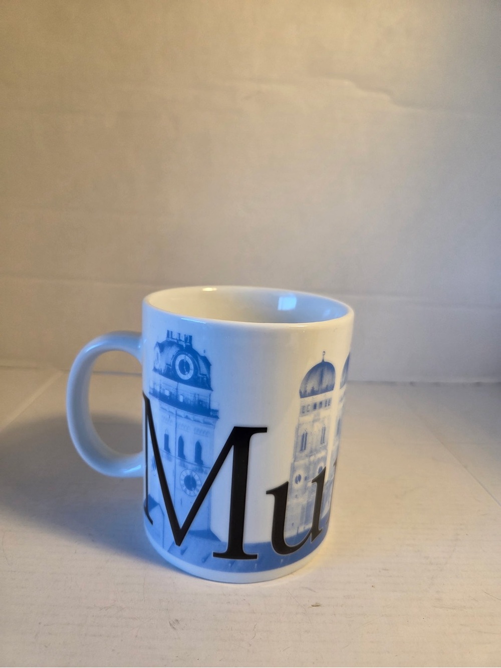 STARBUCKS MUNICH CITY MUG COFFEE MUG COLLECTOR SERIES 16 OZ GERMANY